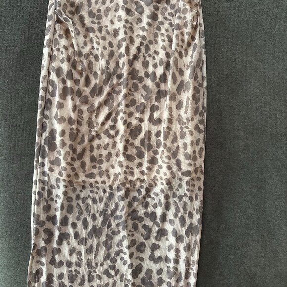 Maxi Cheetah Skirt - Picture 2 of 2